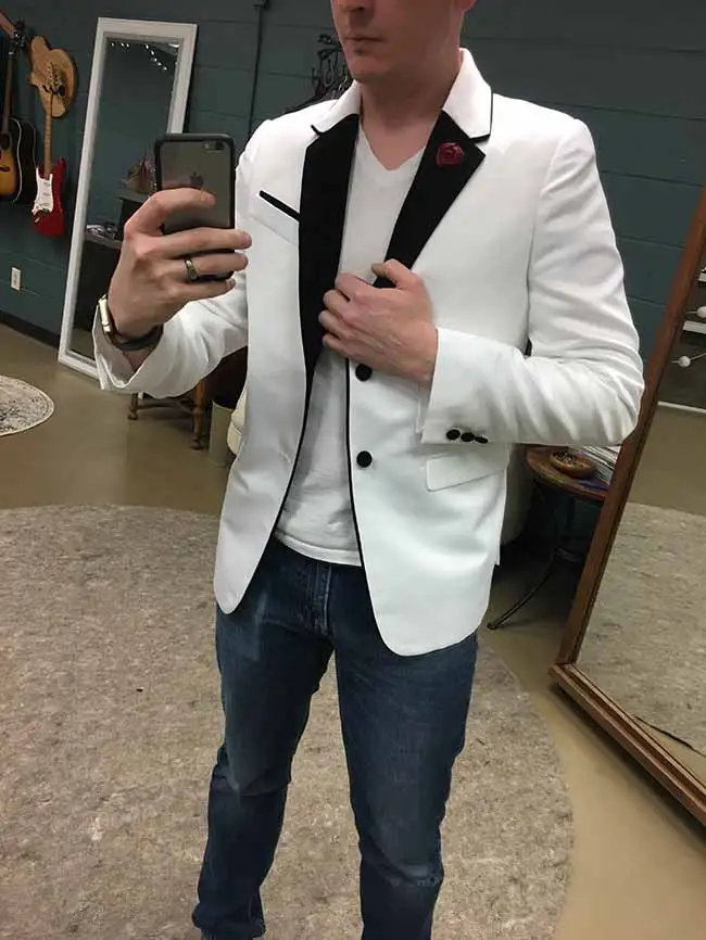 Custom tailor showcase: Dinner Jacket
