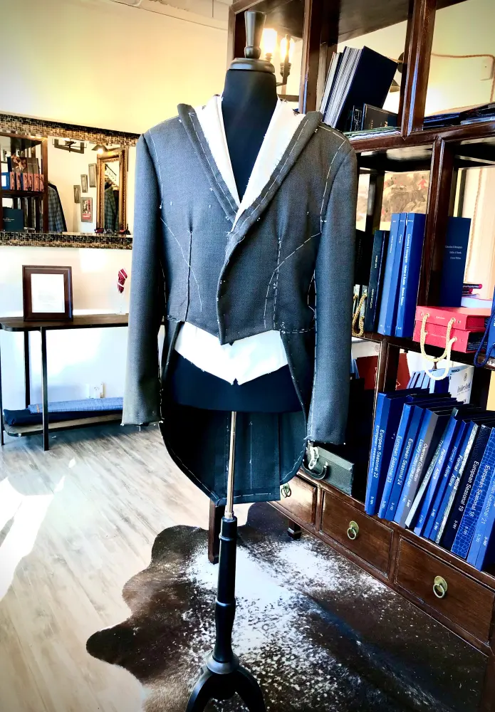 Custom clothing commission 143
