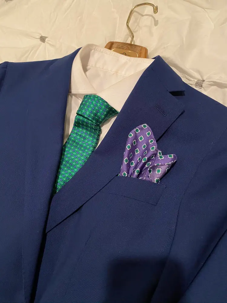 Custom clothing commission 149